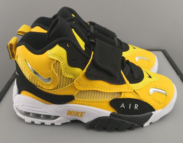 Kids Nike Air Max Speed Turf 03 [Kids Air Max Speed Turf 3]